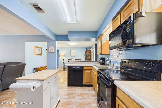 1112 Woodsmere Parkway, Rockledge, FL 32955