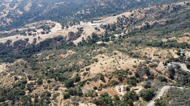 52925 Hogback Road, Miramonte, CA 93641