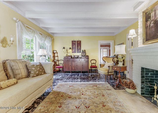 1335 Midland Road, Southern Pines, NC 28387