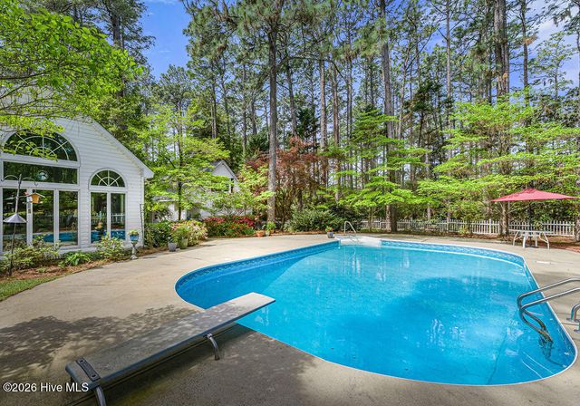 1335 Midland Road, Southern Pines, NC 28387