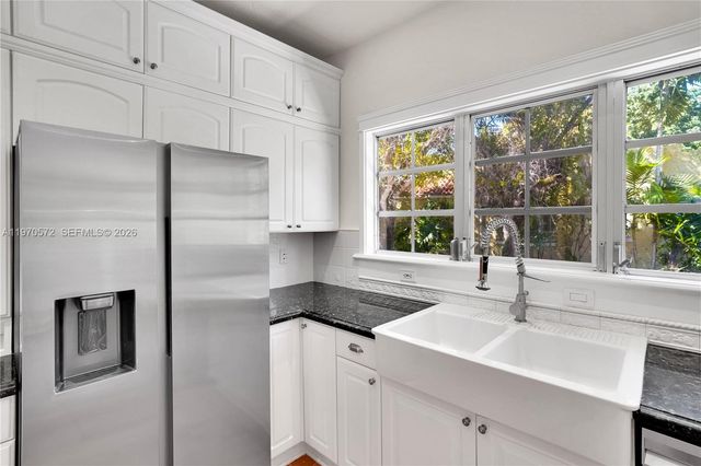 603 Minorca Ave 0, Coral Gables, FL 33134