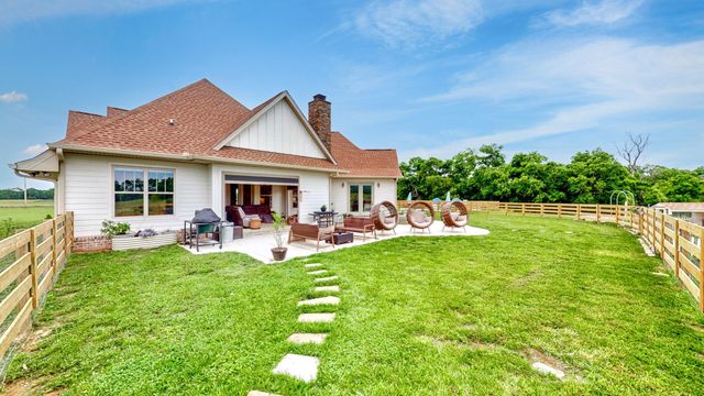 132 New Center Church Rd, Shelbyville, TN 37160