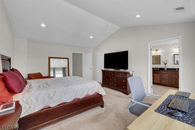 29 Blazingstar Way, Allamuchy Twp., NJ 07840