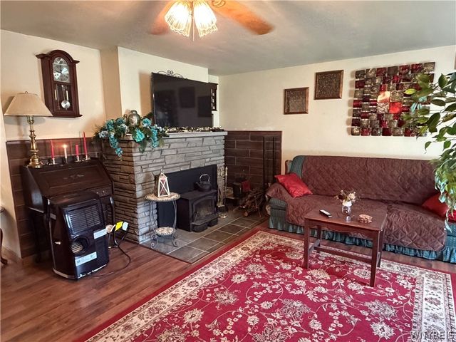 3073 Lewiston Road, Niagara Falls, NY 14305