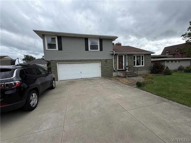 3073 Lewiston Road, Niagara Falls, NY 14305