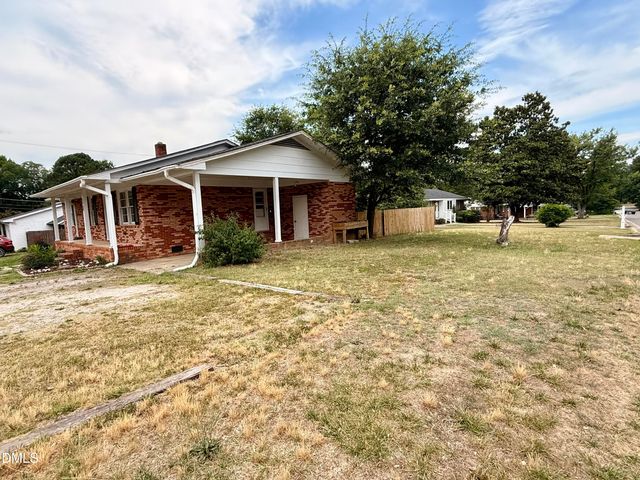 328 Virginia Street, Clayton, NC 27520