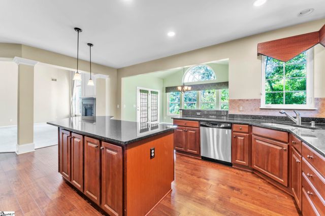 10 Modesto Lane, Simpsonville, SC 29681