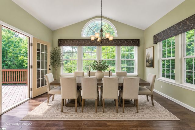 10 Modesto Lane, Simpsonville, SC 29681