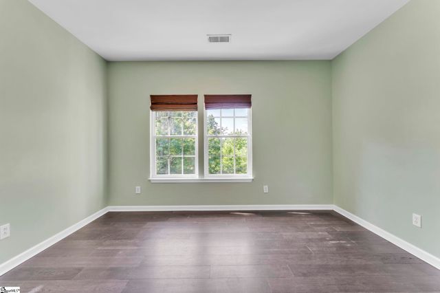 10 Modesto Lane, Simpsonville, SC 29681