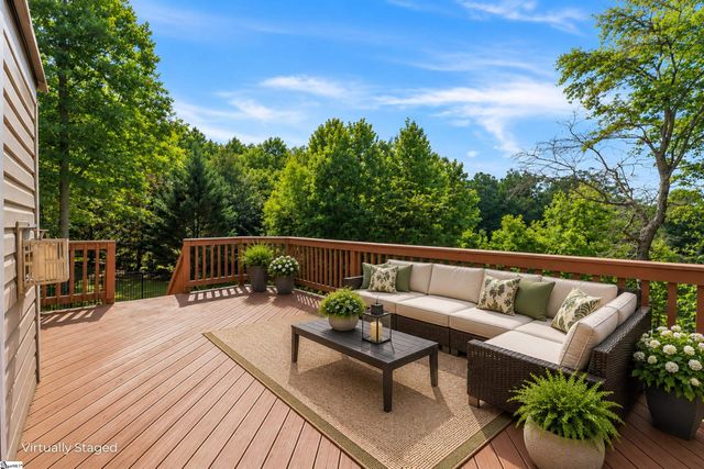 10 Modesto Lane, Simpsonville, SC 29681