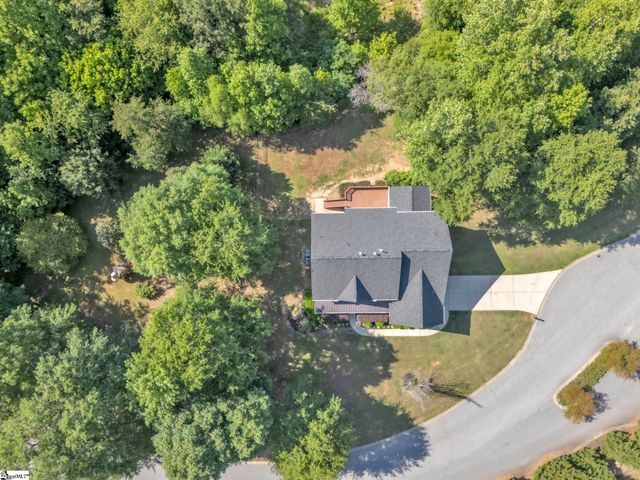 10 Modesto Lane, Simpsonville, SC 29681