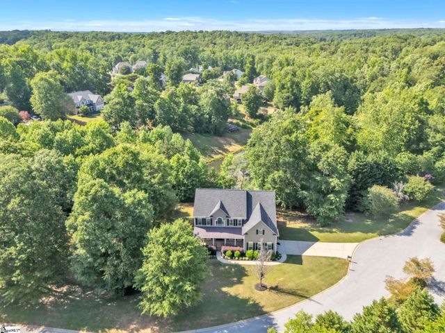 10 Modesto Lane, Simpsonville, SC 29681