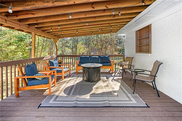 7358 Davis Country Road, Randleman, NC 27317