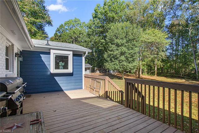 7358 Davis Country Road, Randleman, NC 27317