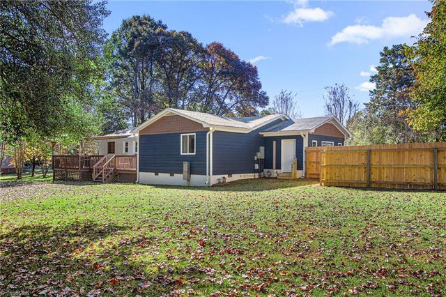 7358 Davis Country Road, Randleman, NC 27317