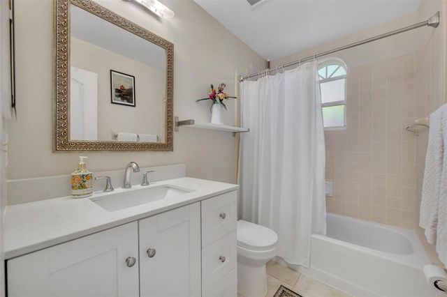 703 MEREDITH STREET, Fern Park, FL 32730