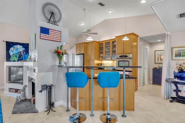 703 MEREDITH STREET, Fern Park, FL 32730