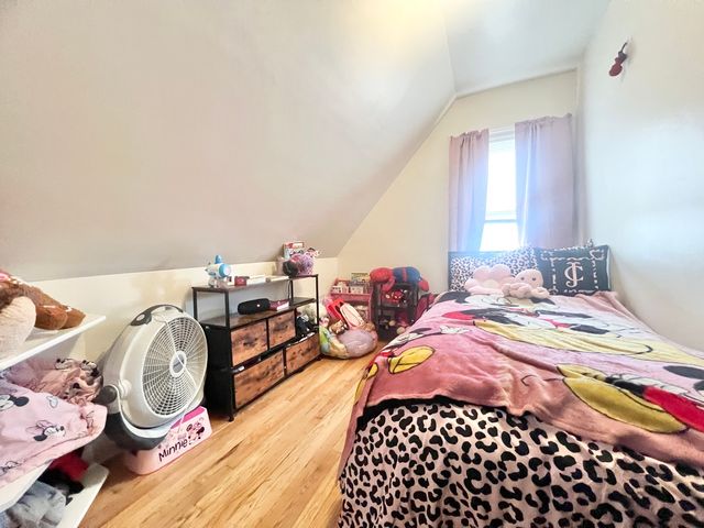 7713 W Forest Preserve Avenue, Chicago, IL 60634