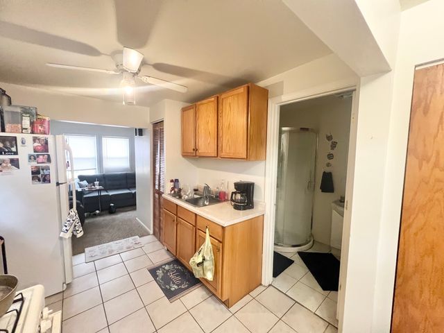 7713 W Forest Preserve Avenue, Chicago, IL 60634