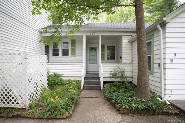 3 Ann Street, New Paltz, NY 12561