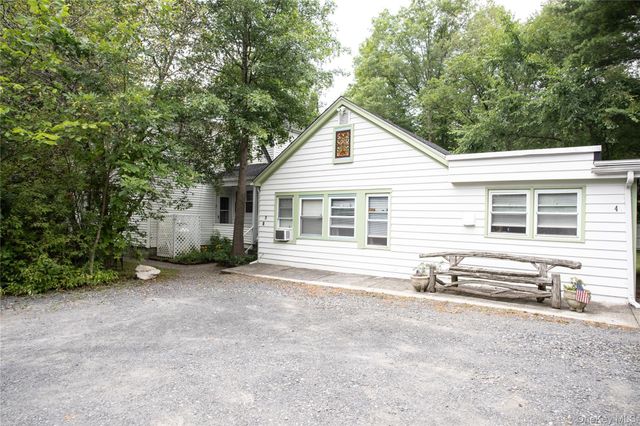 3 Ann Street, New Paltz, NY 12561