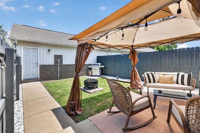 2009 Hardwick Pvt Ln, Gallatin, TN 37066