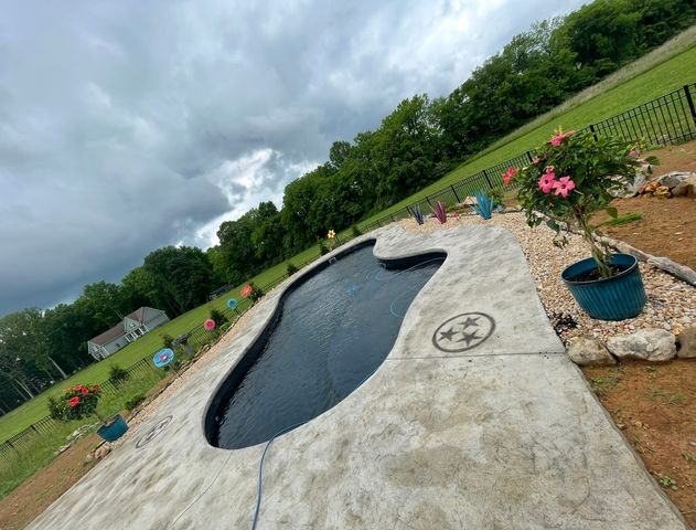 3378 New Hall Rd, Greenbrier, TN 37073