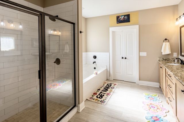 3378 New Hall Rd, Greenbrier, TN 37073