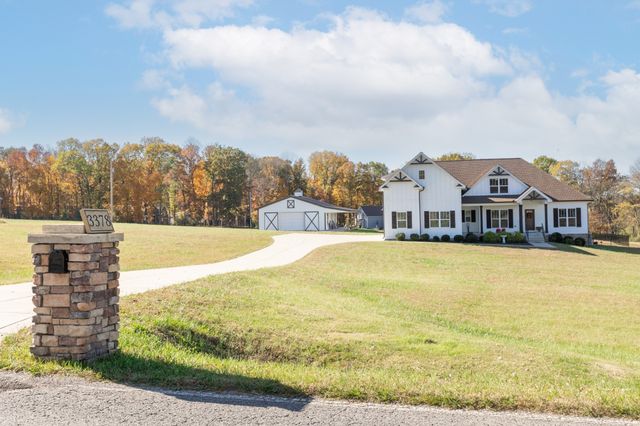 3378 New Hall Rd, Greenbrier, TN 37073