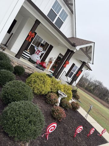 3378 New Hall Rd, Greenbrier, TN 37073