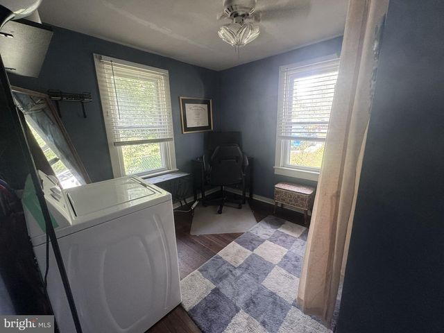 319 DELAWARE AVE, Delanco, NJ 08075