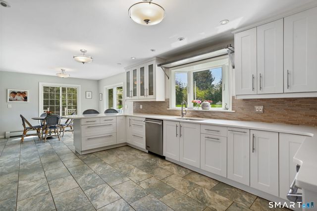 3 Valley Field Road, Westport, CT 06880