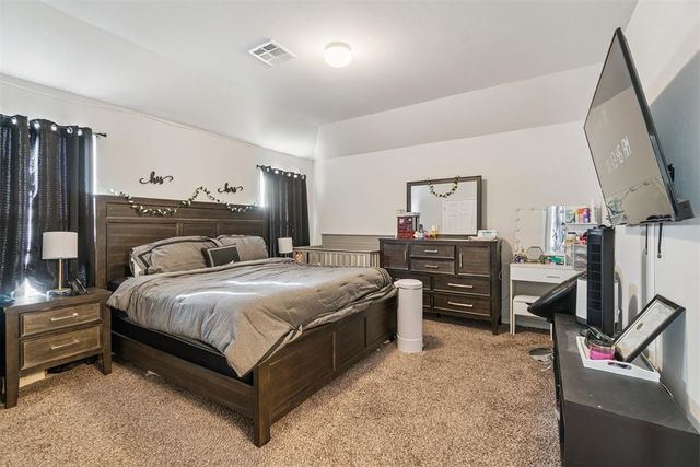 11016 NW 94th Terrace, Yukon, OK 73099