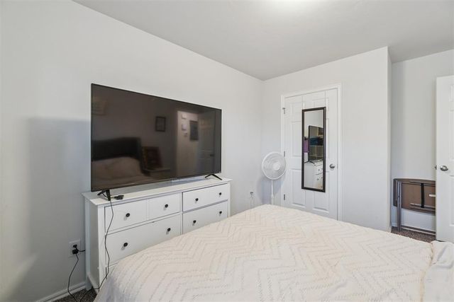 11016 NW 94th Terrace, Yukon, OK 73099