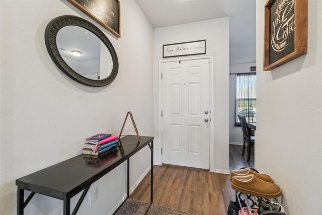 11016 NW 94th Terrace, Yukon, OK 73099