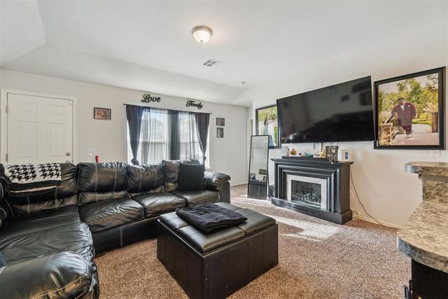 11016 NW 94th Terrace, Yukon, OK 73099