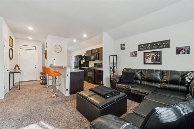 11016 NW 94th Terrace, Yukon, OK 73099