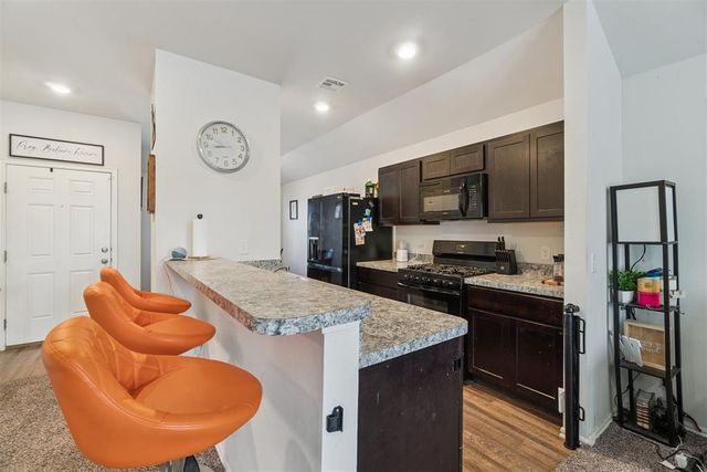 11016 NW 94th Terrace, Yukon, OK 73099