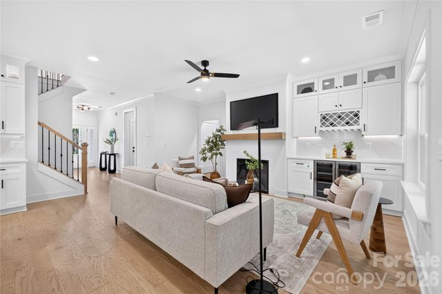 2316 Chateau Court, Matthews, NC 28105