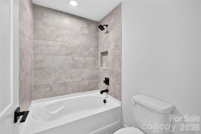 2316 Chateau Court, Matthews, NC 28105