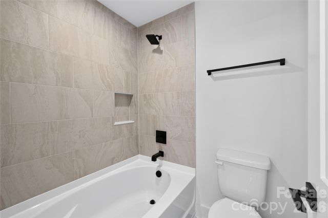 2316 Chateau Court, Matthews, NC 28105