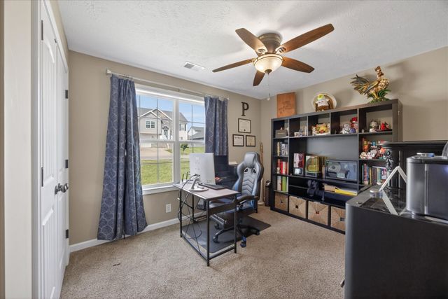 1388 Freedom Dr, Clarksville, TN 37042