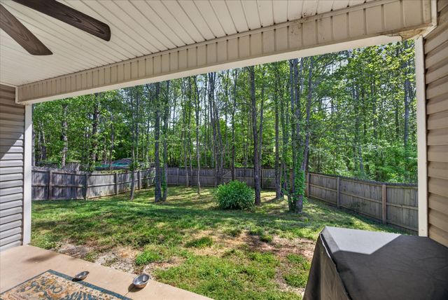 1388 Freedom Dr, Clarksville, TN 37042