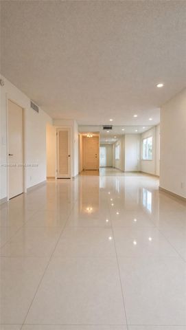 3280 Spanish Moss Terrace 214, Lauderhill, FL 33319
