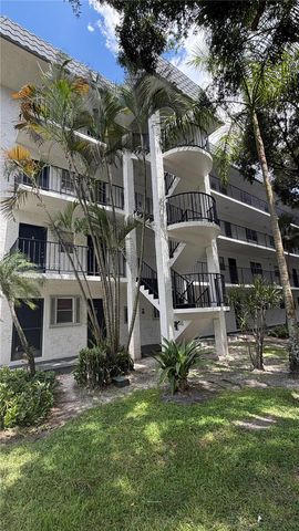 3280 Spanish Moss Terrace 214, Lauderhill, FL 33319