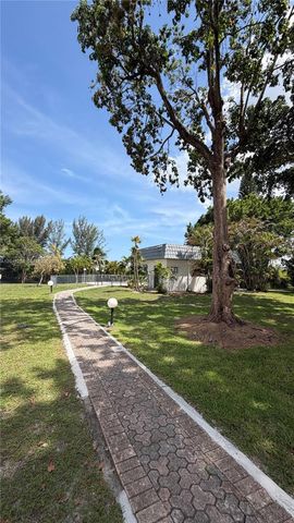 3280 Spanish Moss Terrace 214, Lauderhill, FL 33319