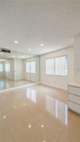3280 Spanish Moss Terrace 214, Lauderhill, FL 33319