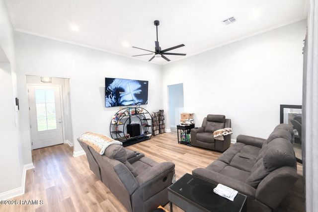 347 Gilbert Drive, Opelousas, LA 70570