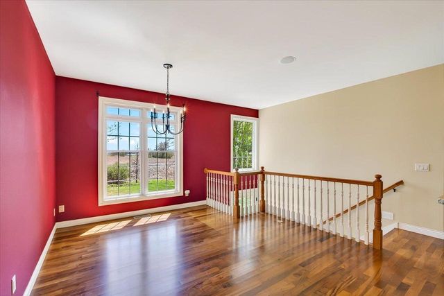 1642 Bellewood Drive, Waunakee, WI 53597