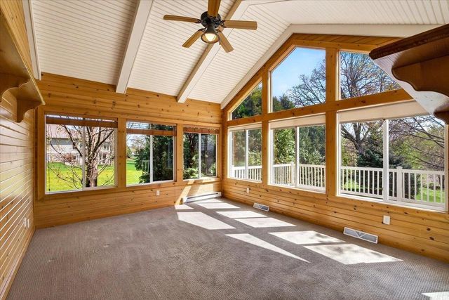 1642 Bellewood Drive, Waunakee, WI 53597